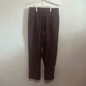 Woman’s Old Navy light weight joggers size Small